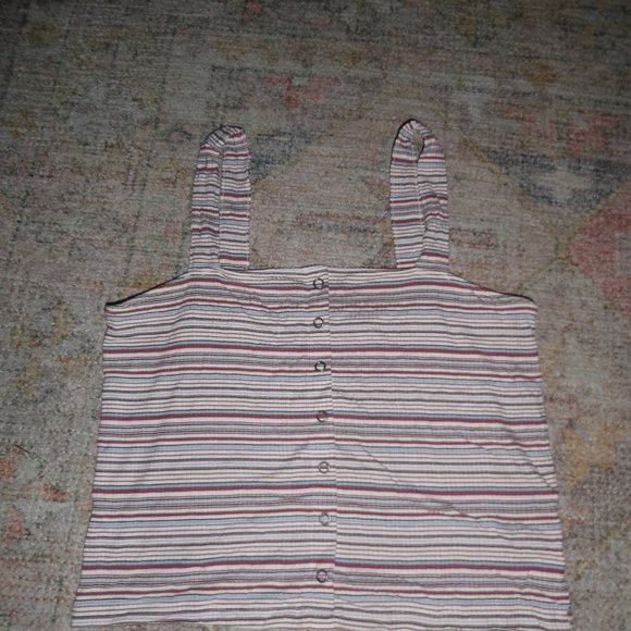 Striped Cropped Tank-Top - Picture 1 of 5